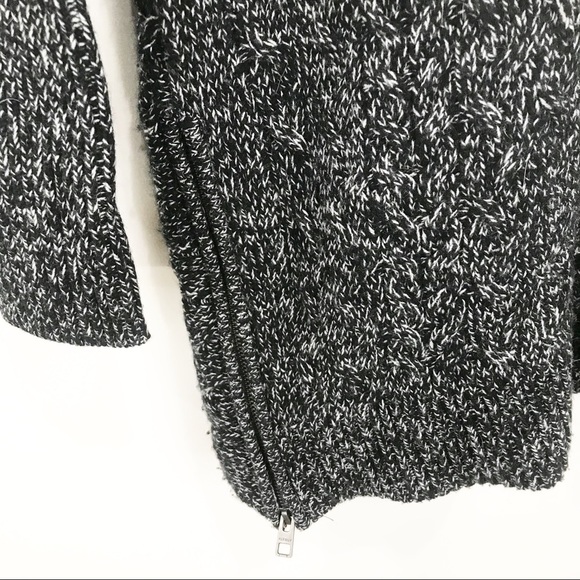 ATHLETA Northern Lights Black Gray Oversized Chunky Sweater Size XXS - Picture 5 of 8